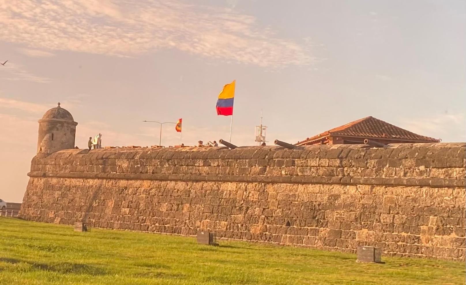Magnifico Apartasuit Con Vista Al Mar Cartagena